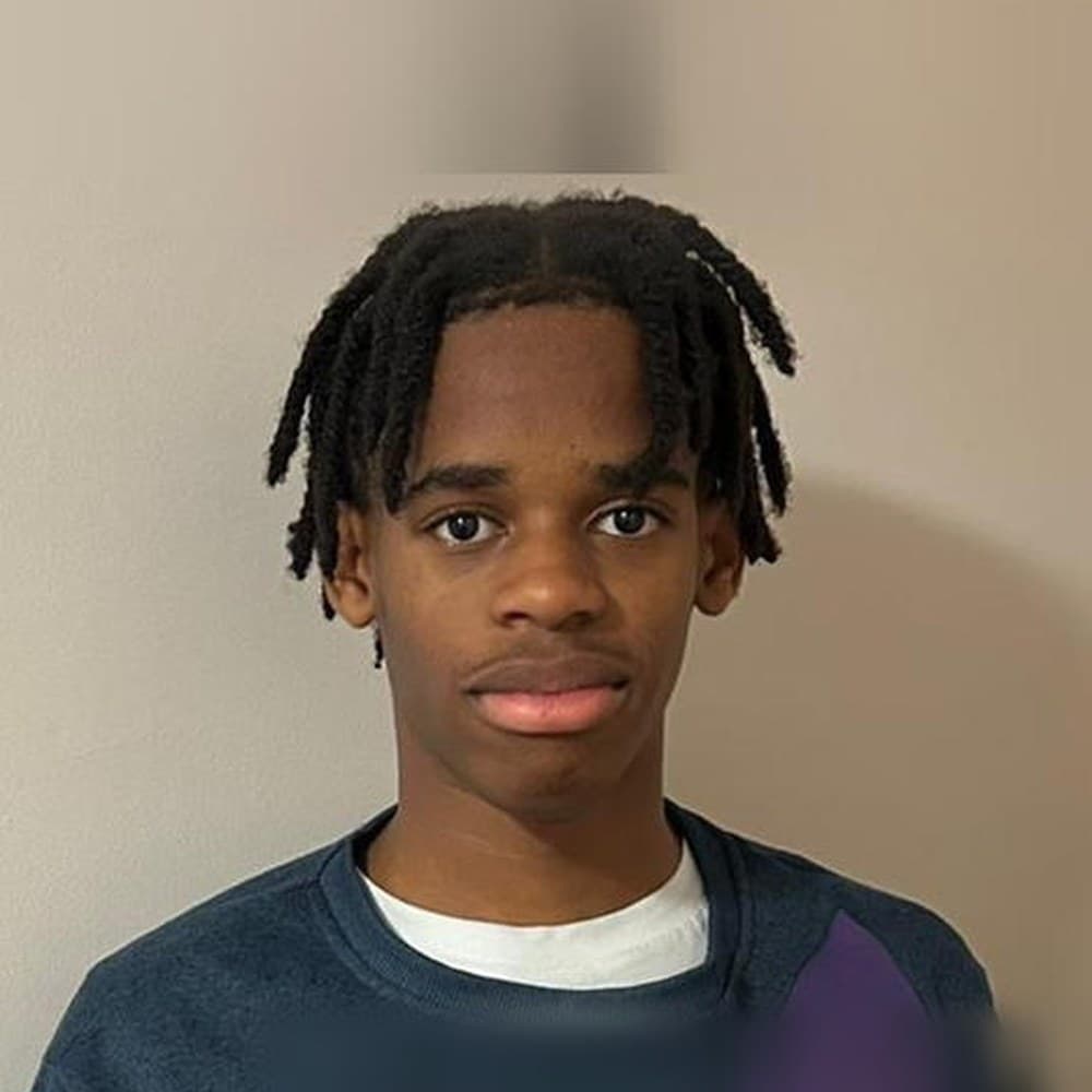 Toyosi with his results